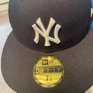 Yankees MLB fitted cap. New. Never worn